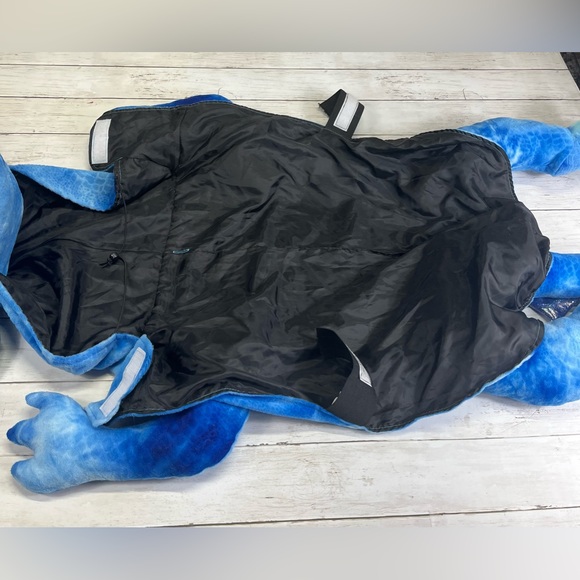 Triceratop dinosaur dog costume, XL - Picture 5 of 10